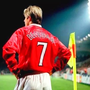  英超豪门曼联官宣新帅，球迷期待重塑辉煌