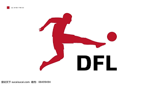  球迷文化薪火相传，助威声浪震撼绿茵场