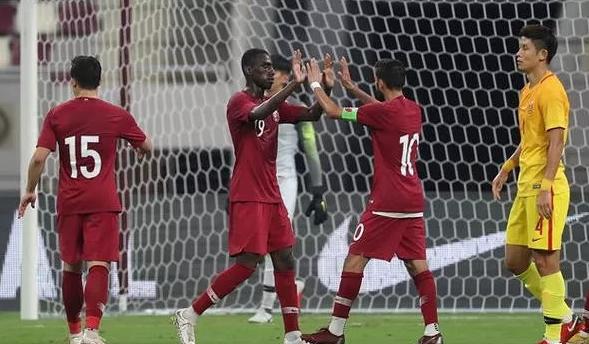  世界杯预选赛，国足力克亚洲劲旅