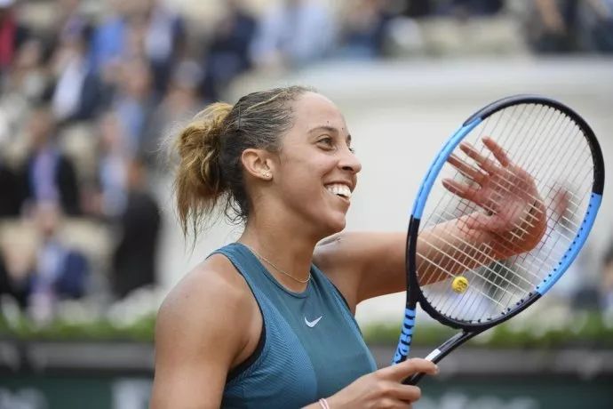  纳达尔强势归来，法网半决赛展王者风范