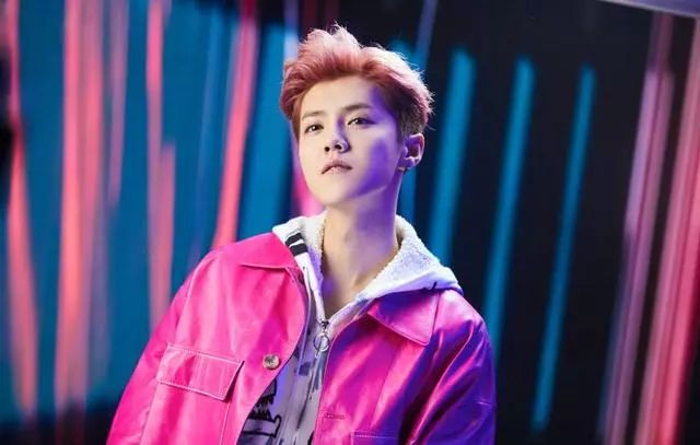  电竞明星选手签约代言知名品牌